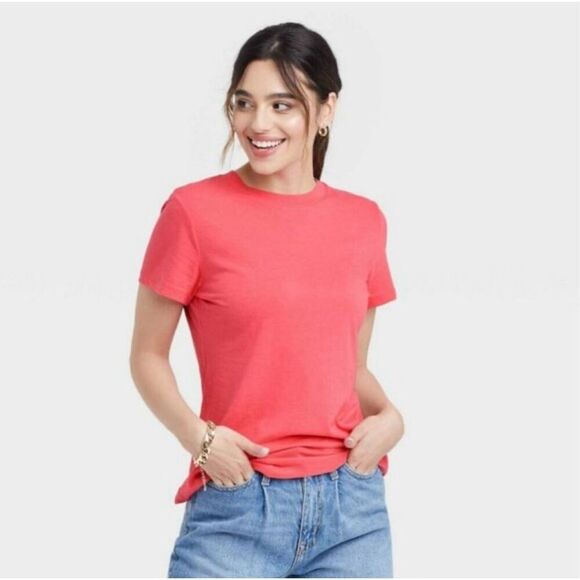 a new day Tops - A New Day Coral Pink Short Sleeve Tshirt Size Medium New
